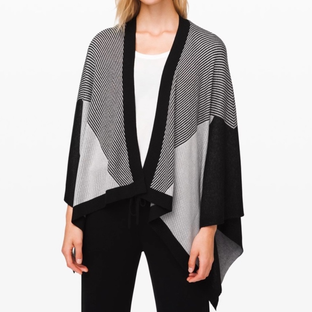 Lululemon Athletica Here For Serenity Cashlu cashmere blend Knit Wrap
